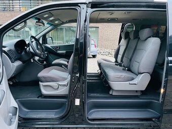 Hyundai H 1 2.5 CRDi  MANUÁL 8MÍST NAVI SENZORY BEZ KOROZE - 12