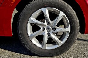 Peugeot 208 5P Active 1.2  PureTech 82k s malou spotřebou - 12