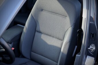 Volkswagen Golf 7 Facelift Var. 2.0TDI 110kW Comfortline - 12