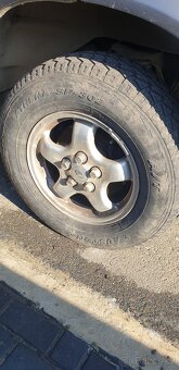 LAND ROVER DISCOVERY 2 - 12