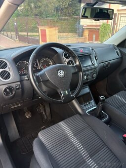 VW Tiguan 4x4 2.0 Tsi 125 kw velmi dobrý stav - 12