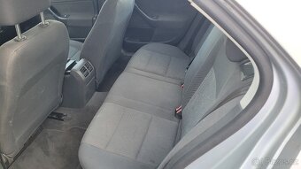 Volkswagen Jetta 1,9Tdi 77kW - 12