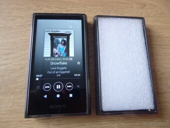 SONY NW-A306 + zdarma SONY SRS-RA3000 - 12