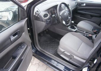 Ford Focus 1.6i 74kw,klima,serviska benzín manuál 74 kw - 12