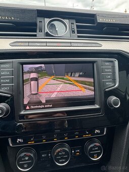 VW Passat 2.0TDI R-line 140kw DSG - 12