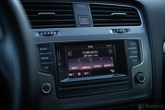 Volkswagen Golf VII 1.2 TSI 77kw - 12