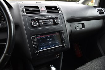 Volkswagen Touran 1.4 TSi DSG,KLIMA,TEMPOMAT,VÝHŘEV,123173KM - 12