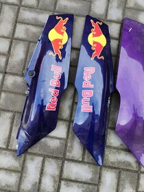 Yamaha Fzr 600 - 12