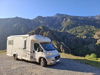 Obytné auto, Carthago Chic c-line 4.2f - 12