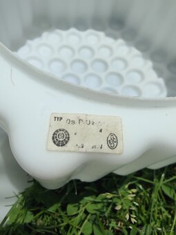 Ivan Jakeš 70 léta stropnice, světlo "včelí plástev" - 12