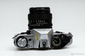 Canon AE-1 Program + 3 objektivy, příslušenství - 12