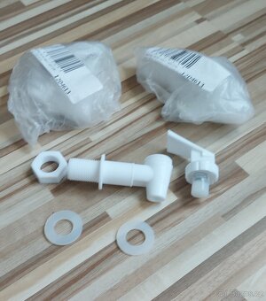IBC-kohoutek PVC 3/4"+dávkovací kohoutek PVC ø15mm. - 12