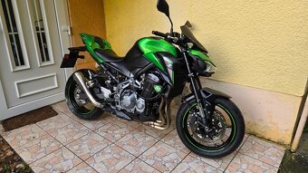 Kawasaki Z 900 - 12