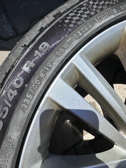Letní sada alu kol Škoda Superb Canopus 19" - 235/40 R19 - 12