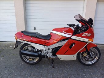 Kawasaki ZX 10 Tomcat - 12