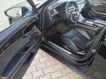 Audi A8 - 12