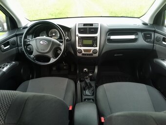 KIA Sportage 2009, benzín 2.0i (104 kW), LPG, 4WD, tažné - 12
