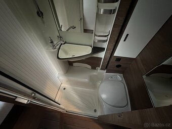 Knaus Live Traveller 650 DG - 12