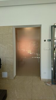 Sklene dvere pricky a sprchy - 12