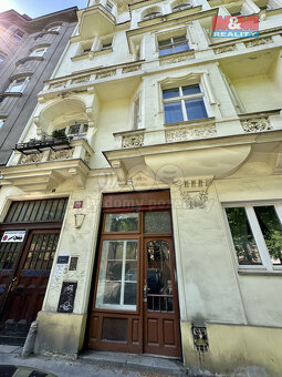 Pronájem obchod a služby, 22 m², Praha, ul. Bubenečská - 12