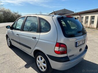 Renault Scenic 1.6i 16V 79kw - 12