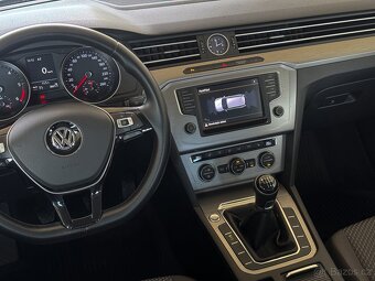 VOLKSWAGEN PASSAT 1.MAJ EL. KUFR CARPLAY SERVIS - 12
