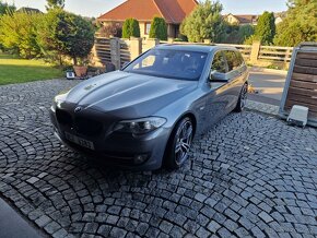BMW 530D F11 - 12