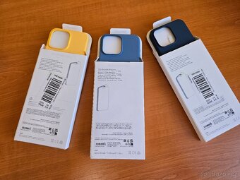Prodám iPhone 15 Pro Max, 512GB, záruka T-Mobile do 12/2025 - 12