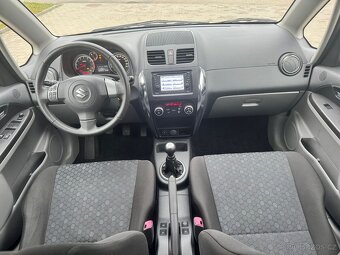 Suzuki SX4 1.6i 16V 4x4 STYLE 2012 66tkm serviska - 12