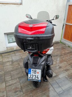 Yamaha X-Max 400, 2015, 23tis.km, výborný stav, CZ doklady - 12
