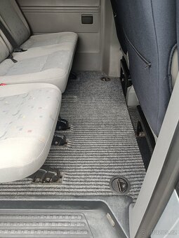 VW Caravelle Long T5 2.5TDi 96kW BNZ, 470tkm, 2008 - 12
