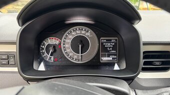 Prodám Suzuki Ignis 1.2 DualJet ELEGANCE 61kW Tažné - 12