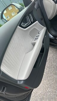 Audi A7  /  S7 - 12