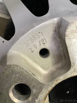 5x112 R18 8J IS30 ( ET30 ) BMW 5 + 245/45 R18 zimné - 12