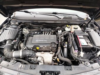 Opel Insignia 1.4Turbo-LPG - 12