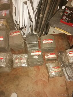 Brzdové obložení sady Ferodo, Bernet,Textar atd - 12