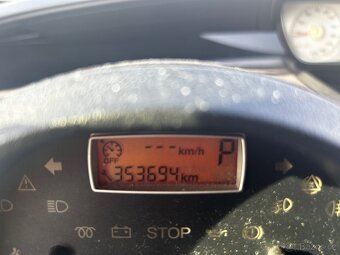 Citroen C8 2.2 HDi 125 kW – 7 míst, tažné, automat - 12