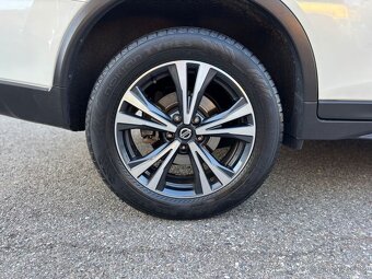 Nissan X-Trail 2.0 dCi 130kW 4WD Aut Tekna rok 04/2019 - 12