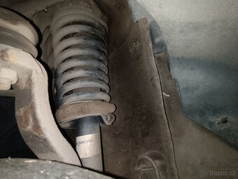 Alfa Romeo 156 2.5 V6 - 12