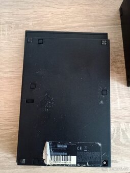 PlayStation 2 - 12