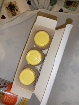 Odsávačka, lahvičky, a sterilizačka - 12