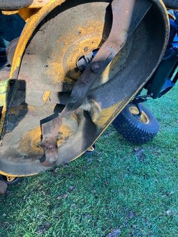 TRAVNÍ TRAKTOR YARDMAN HN5180K - 12