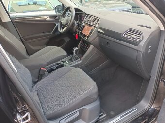VW Tiguan 2.0TDI 110kW 4x4 DSG Facelift Virtual ACC Tažné Qi - 12