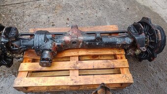 Přední hnaná náprava na Zetor 8045-10045 - 12