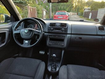 .. Rs.. Benzínová Škoda Fabia 1.4 Tsi 132kw - 12