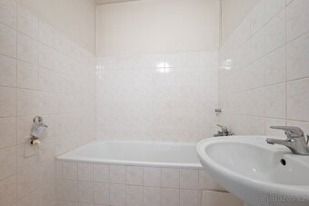 Pronájmu byt 2+1 53m2 v Blatné,okres Strakonice - 12