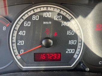 SUZUKI Swift 1,3 / 2006 / 167xxx km - 12