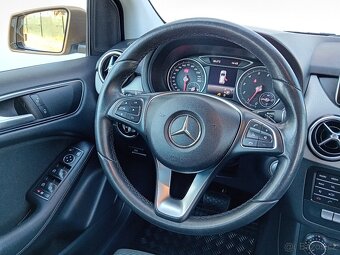 MERCEDES-BENZ B180 AT NAVI/LED/ČR/1.MAJ/TOP/ODPOČET DPH/ - 12
