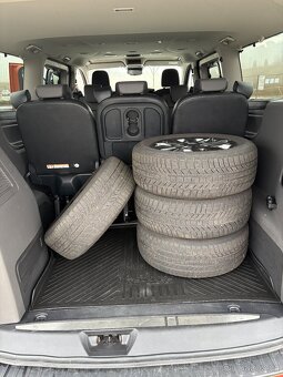 Ford Tourneo Custom L2 - 12