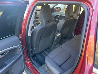 Volvo XC70 2,4D 120kW, AWD, manuál, 5ti válec - 12